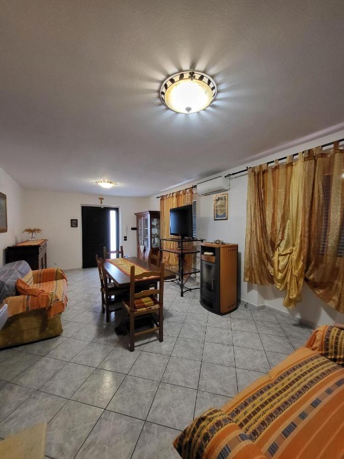 Appartamento Beatrice E Vioris Pila  Kültér fotó